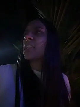 Brunettecollins05 live sex cam