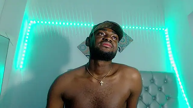 eebony_stallion live sex cam