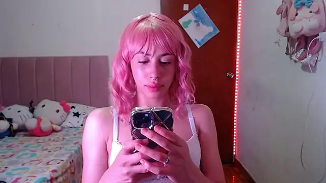 Perla_web09's cam snapshot