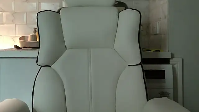 WildJohn_XX live sex cam