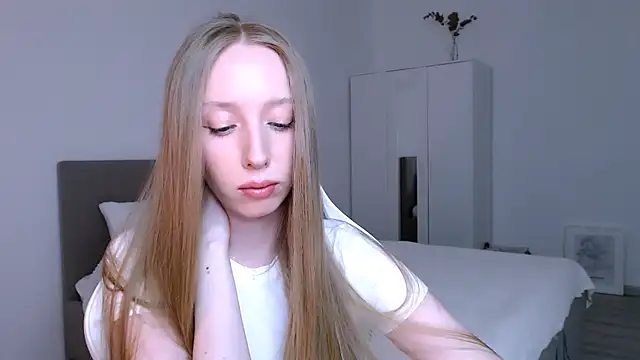 Luna_insniity's cam snapshot