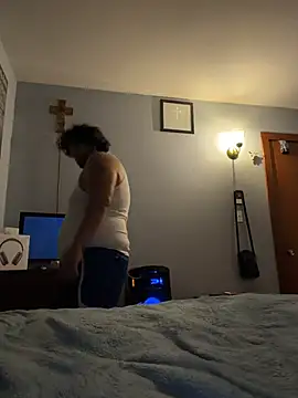 Lunablu13 live sex cam