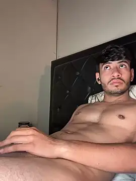 MalekThick live sex cam