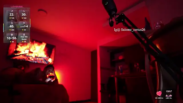 BitchySalome live sex cam