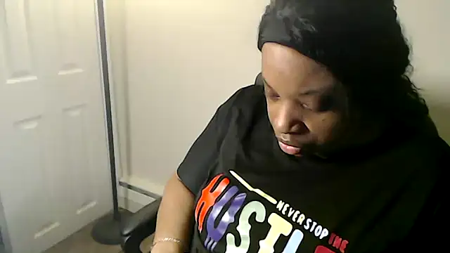 Sexymona1218 live sex cam