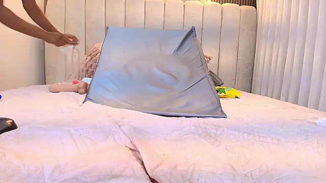 kata_hazel live sex cam