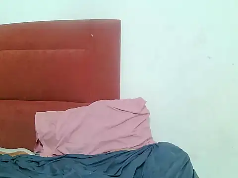 FreakyMamasita's cam snapshot