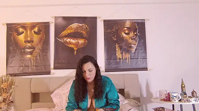 ReiyaRey live sex cam