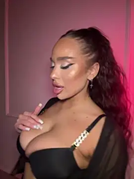 CardiSweetBaby live sex cam