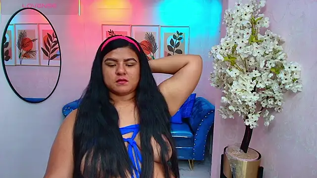 Emiily__Rousse's cam snapshot