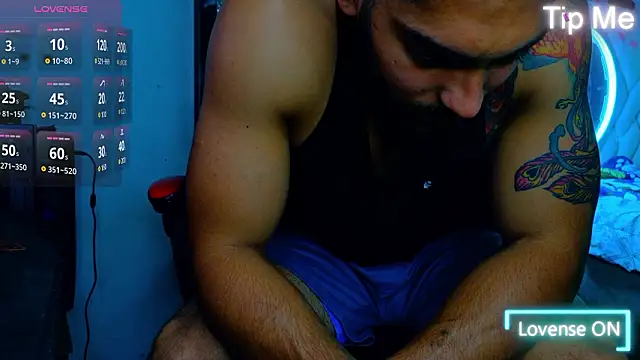 Rich_boy01 live sex cam