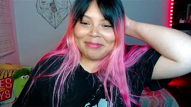 EllieMoonX's cam snapshot