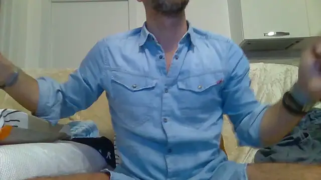 Eroshotlicker live sex cam