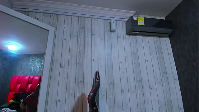 _erick_j live sex cam