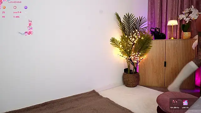 Emily__Hudsson's cam snapshot