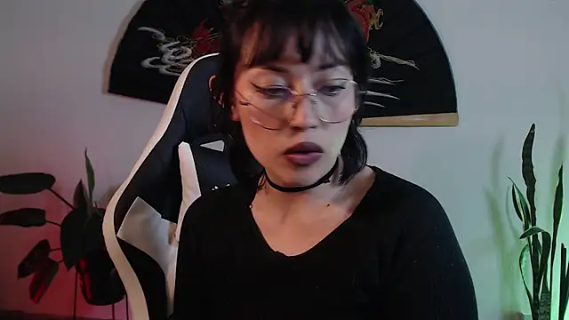 Ellyuwuw's cam snapshot