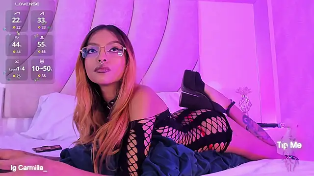 Carmilla_'s cam snapshot