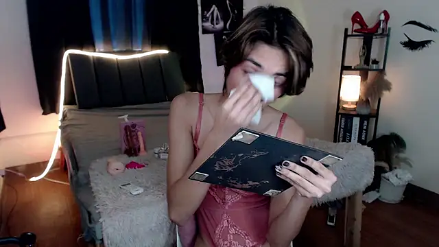 Ivoryhotcummer live sex cam