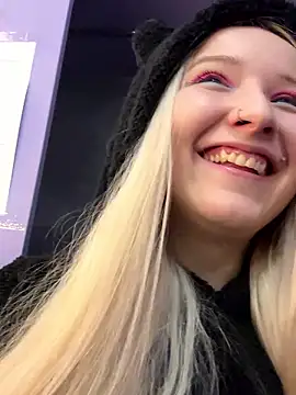 Milana_Key's cam snapshot