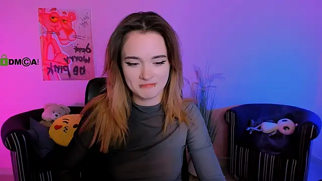 liana_kisses live sex cam