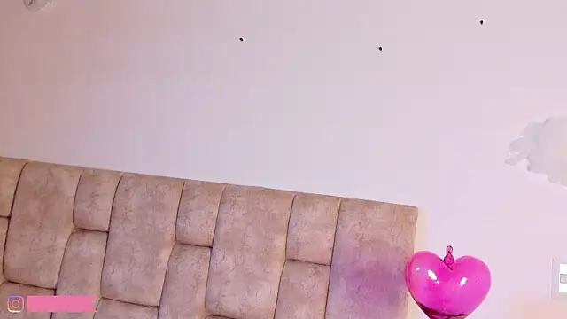 LunaOcampo_'s cam snapshot