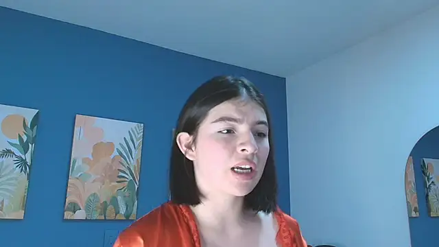 Zamira_Taylor's cam snapshot