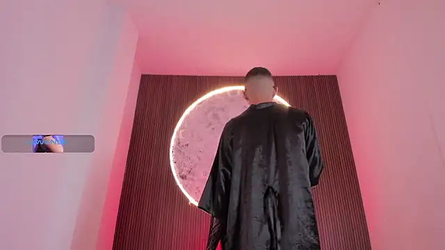 EthaanCox live sex cam