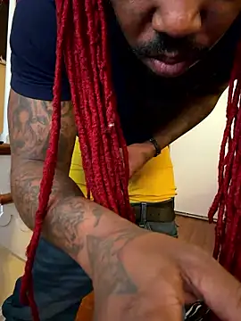 daddydarkskindikk live sex cam