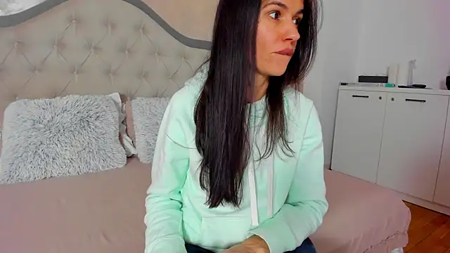 JennaMyers live sex cam