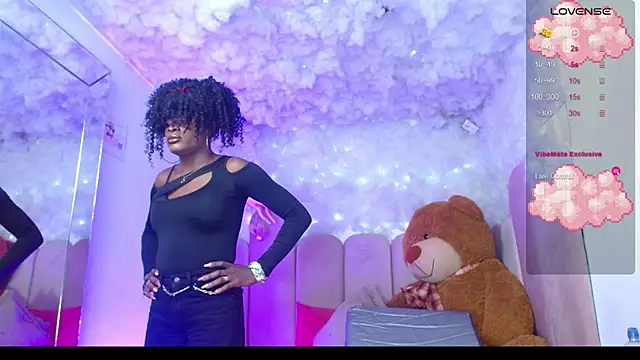 puca_ebony live sex cam