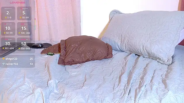 AlejandraDunn1's cam snapshot