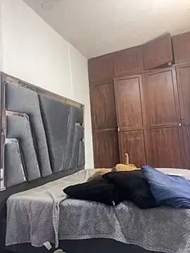 MilaHal_ live sex cam