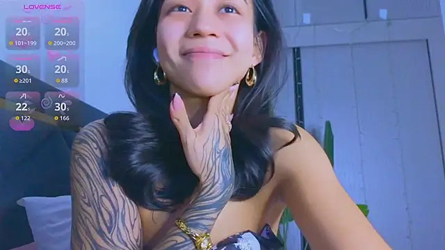 Mia_Tin's cam snapshot