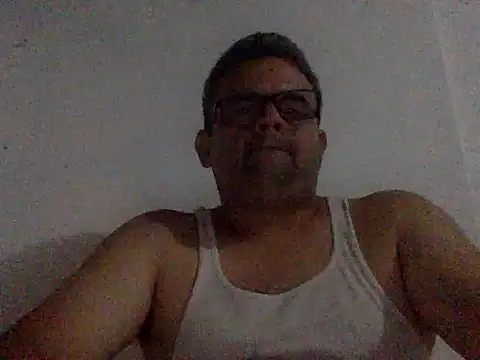 Katracho6969's cam snapshot