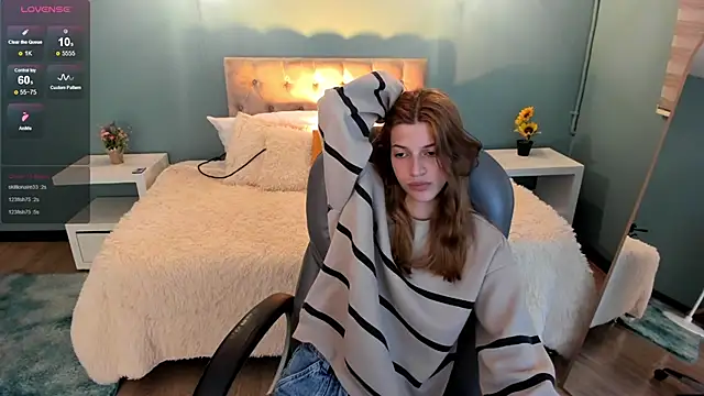 Nora_Vennucci live sex cam