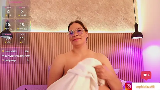 big_tits_in_your_face's cam snapshot