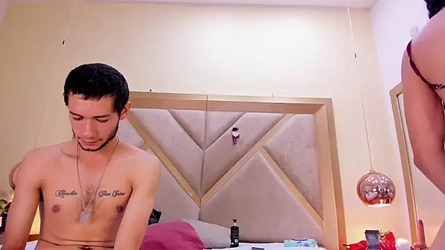 EthanCollen live sex cam