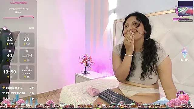 TATTI_TAY's cam snapshot