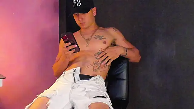 BrandonColee live sex cam