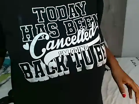 MelowD_2's cam snapshot