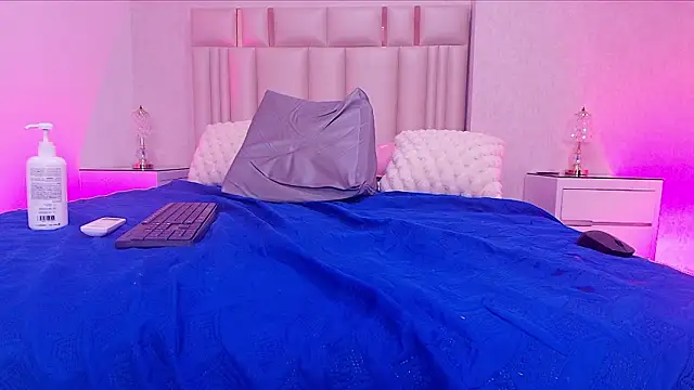 alanarose18's cam snapshot