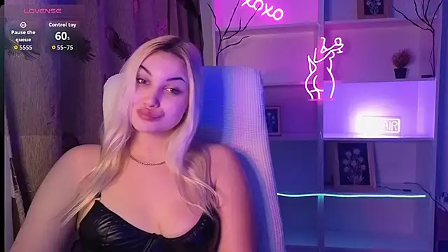 adrelaxina's cam snapshot