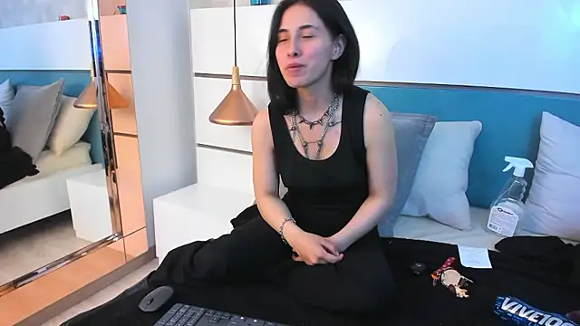Ashkoreh live sex cam