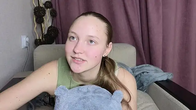 BibiStapler's cam snapshot