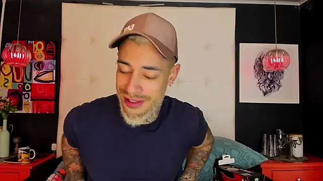 VinzenzRizzo's cam snapshot