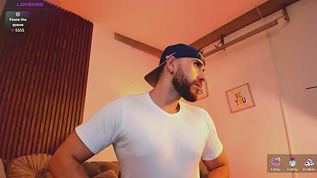 Maximo_Wolff's cam snapshot