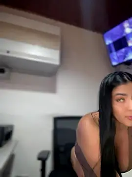 Sofia_Collins-'s cam snapshot