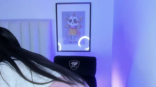 Mara_Wolf01's cam snapshot