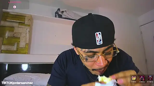 JordanSmiith_'s cam snapshot