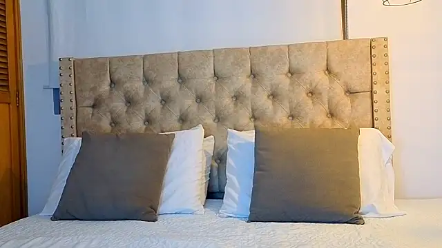 Anya_Texas live sex cam